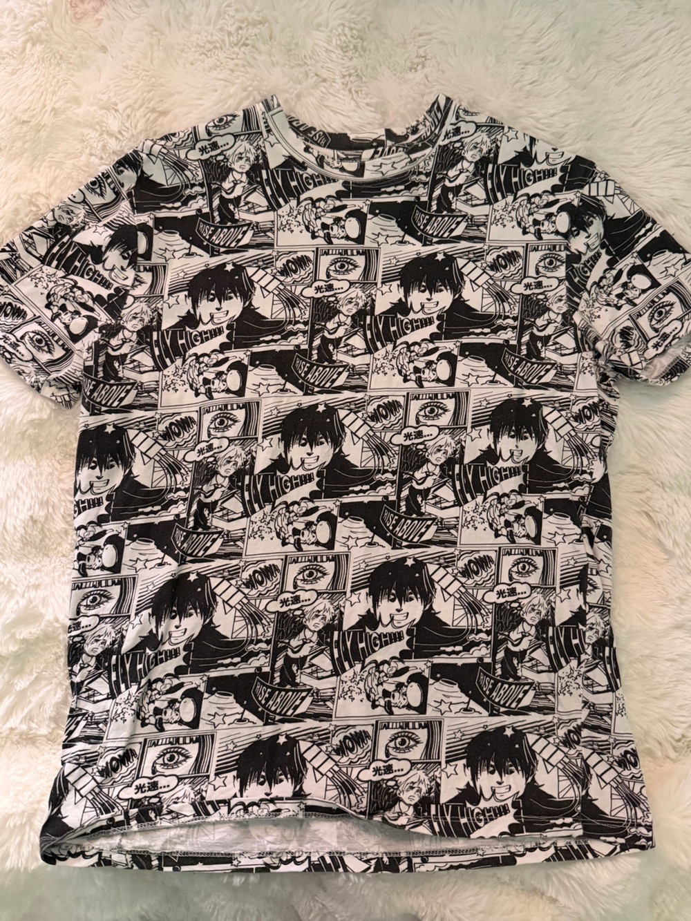 Rue21 Black and White Manga Graphic Short Sleeve Tee